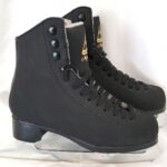 Black Mystique size 1-1/2M Like New with Mark II blades