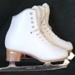 Jackson Freestyle Skates with Aspire Blades size 6R Excellent Condition