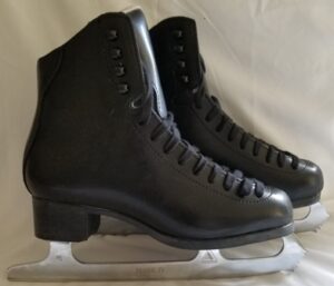 Jackson Black Marquis size 4-1/2m
