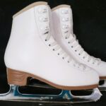 White Jackson Excel ice skates size 3C with Mark II blade