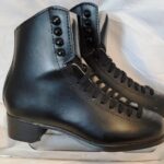 Black Jackson Mystique with Mark II Blade Model 1593 in size 5M