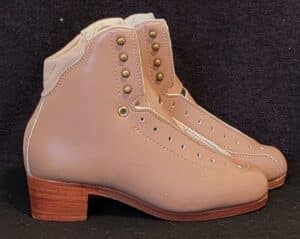 Jackson Synchro/Dance in Beige, size 5-1/2B, no blade