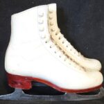 White Riedell Unknown Model size 6N (very narrow) and MK Single Star Blade