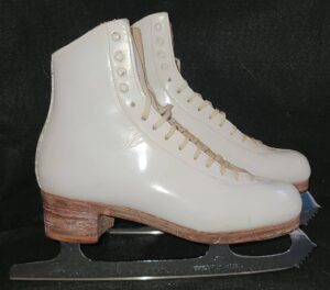 White Super Teri SP-Teri Ice Skate size 5A
